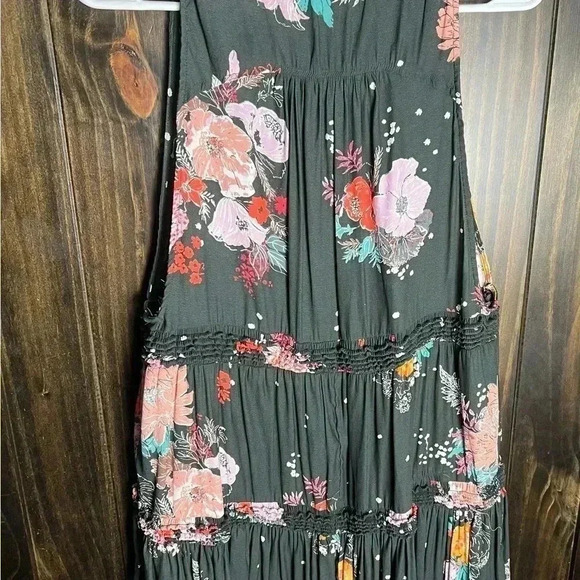 Free People Haze Floral Tunic Hi Low Green Tank Top Size small - Picture 6 of 8